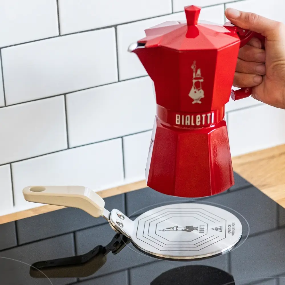 Bialetti Moka Express Excl. Kırmızı 6 Cup Bialetti Moka Express Excl. Kırmızı 6 Cup