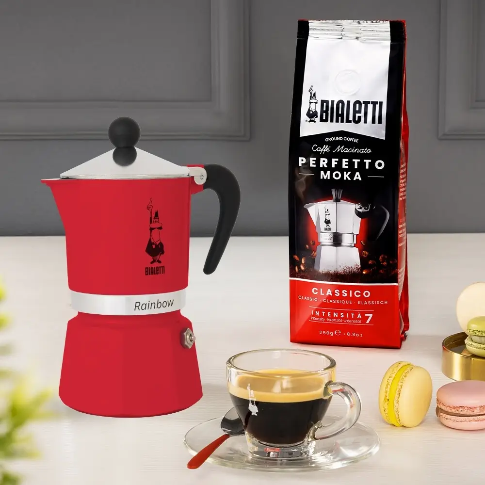 Bialetti Rainbow Kırmızı Mokapot (6 cup) Bialetti Rainbow Kırmızı Mokapot (6 cup)